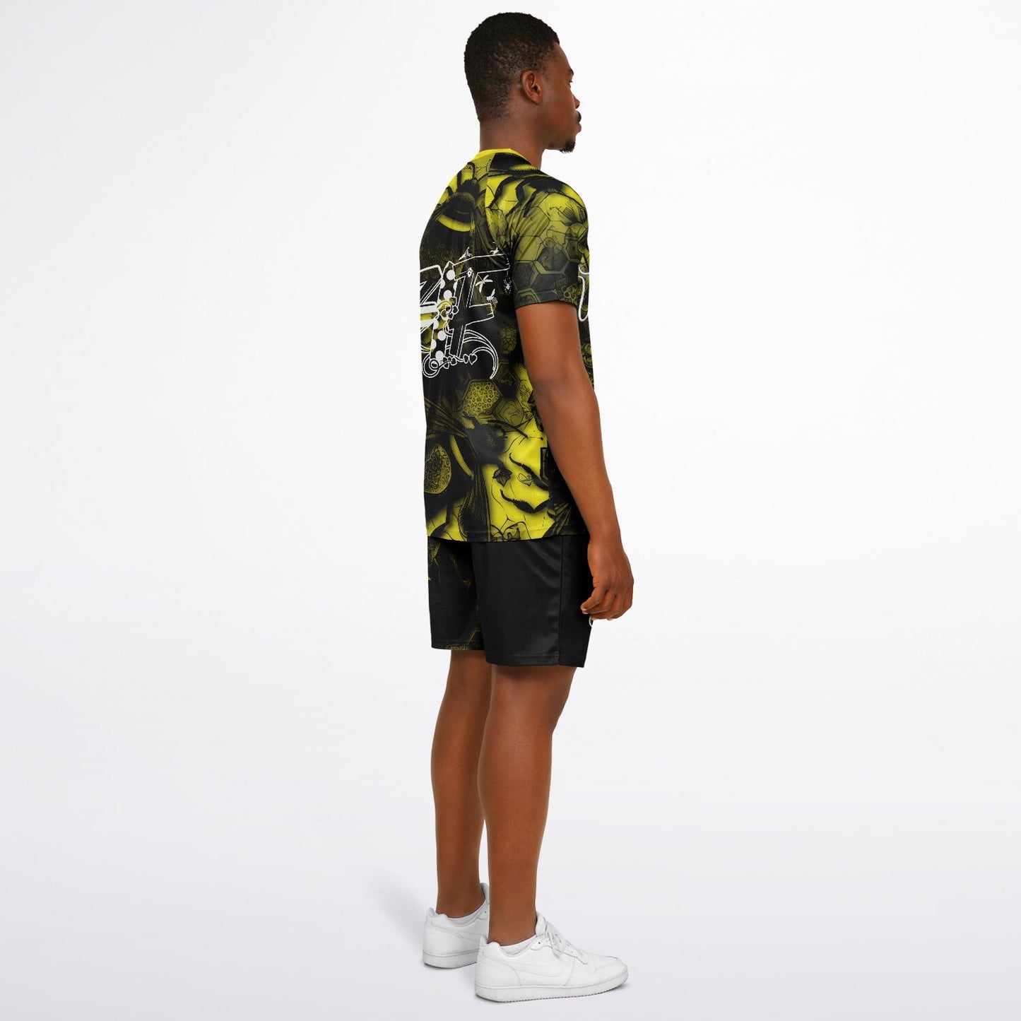 Blk Insct Famili Men's Soccer Set - AOP