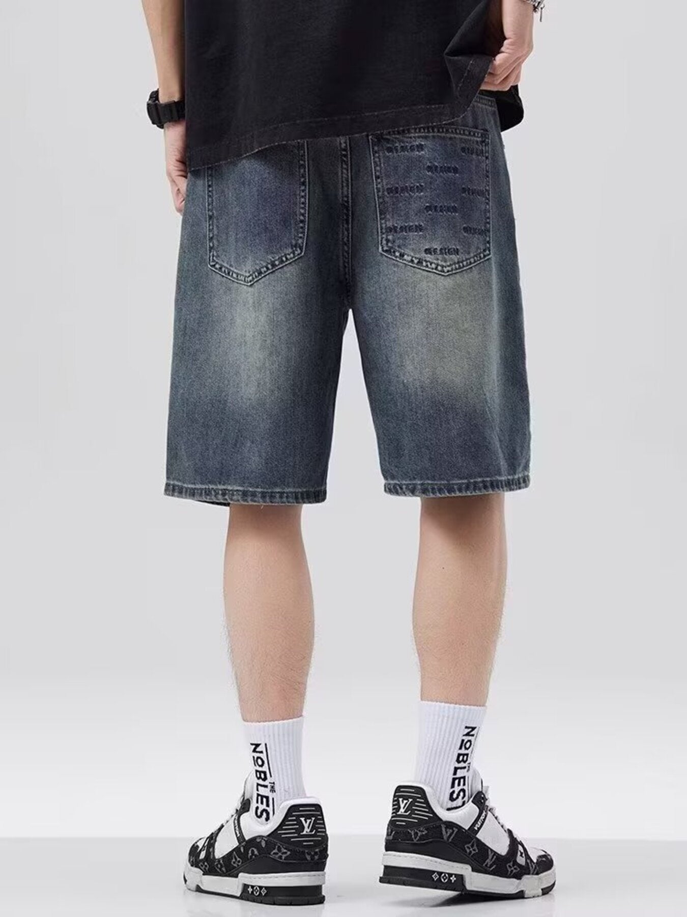 e2d6e93363ed4591b18269c5ef7047f6-Max