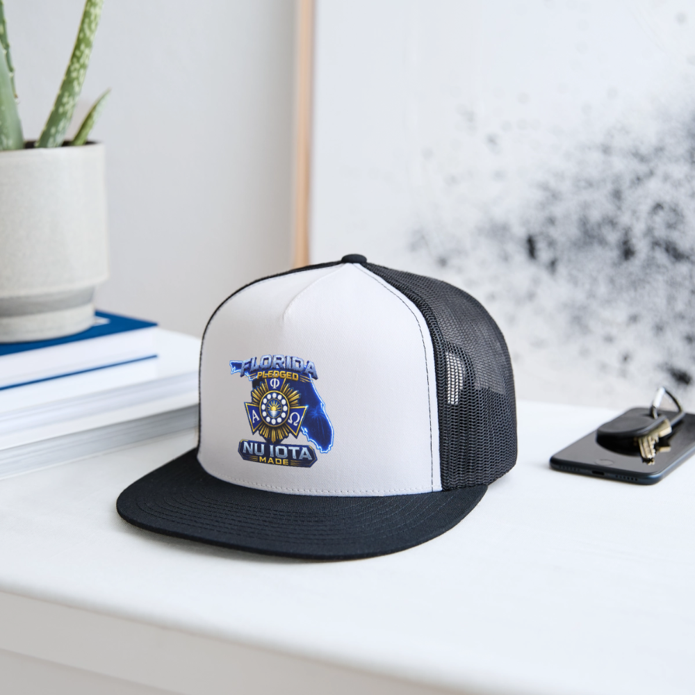 Nu IOta Trucker Hat - white/black