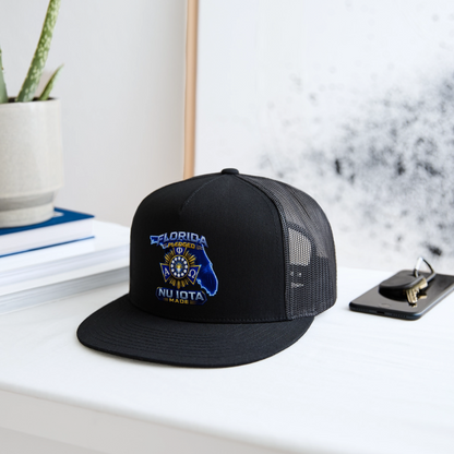 Nu IOta Trucker Hat - black/black
